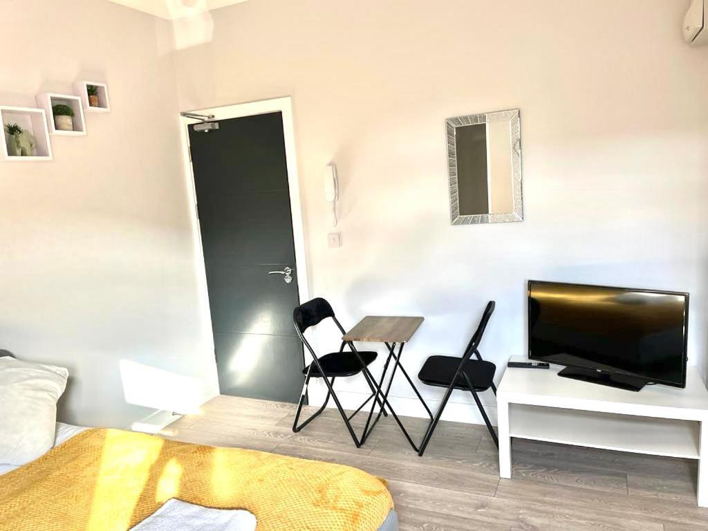 Southall Suites By Gh Stays Exteriér fotografie